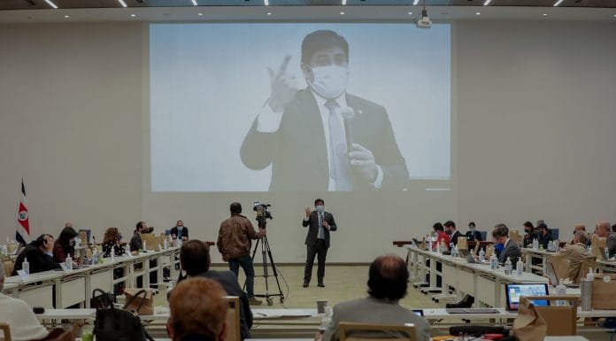 Gobierno lanzó política de ‘economía social solidaria’ en mesas de diálogo
