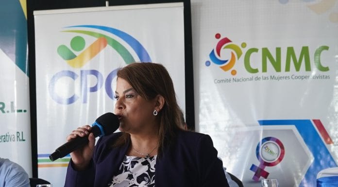 Un solo movimiento cooperativo, como una es nuestra Patria