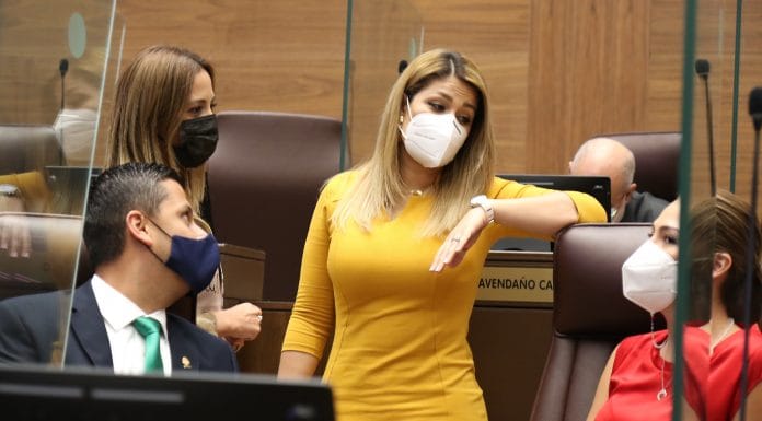 Franggi Nicolás propone suspender cobros a vivienda, educación y vehículos por tres meses