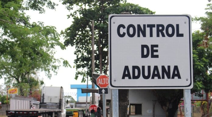 Gobierno presenta primer paquete fiscal: Reforma cobro del IVA y endurece control en Aduanas