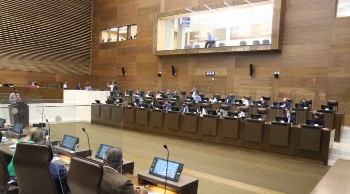 Conacoop presenta proyecto de ley para combatir asfixia por regla fiscal