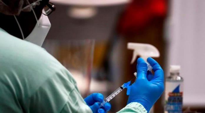 Casos de Covid-19 aumentaron un 15% previo al Día de la Madre