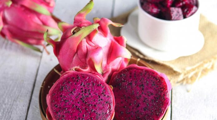 Cooperativistas incentivan producción y consumo de la “fruta del dragón”