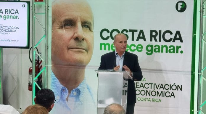 Figueres revisaría regla fiscal dependiendo del comportamiento de la deuda del Estado