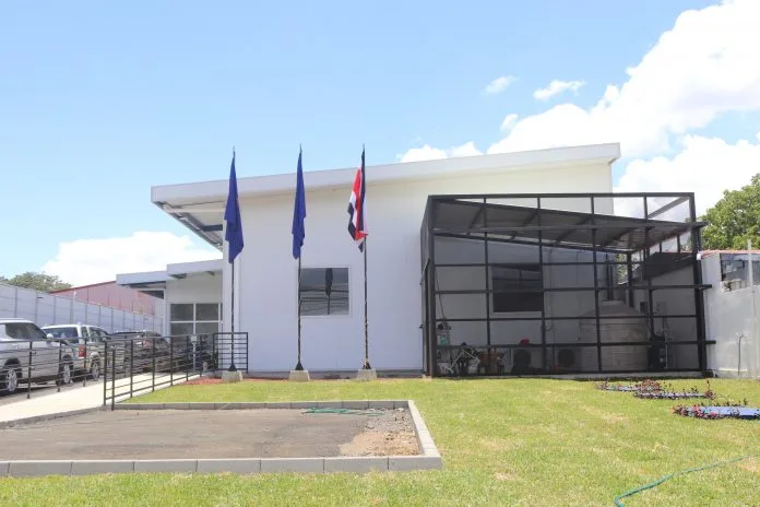 Las nuevas oficinas de alta tecnología de COOPESUPERACIÒN R.L se ubican en Flores, Heredia