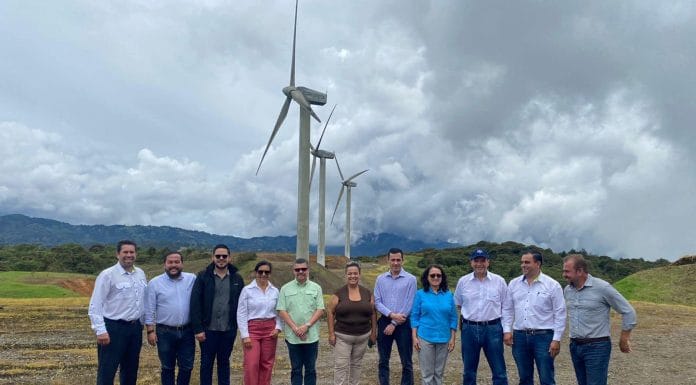 Coopesantos R.L. recibe diputados para dar a conocer su gestión cooperativa