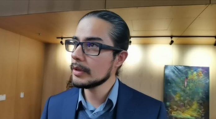 Frente Amplio señala problemas en texto sustitutivo de jornadas 4-3