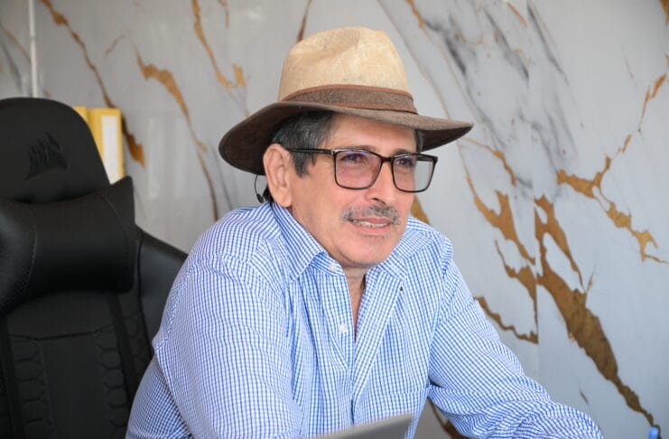 Alcalde de Puerto Jiménez renuncia al PLP y se suma a proyecto de Laura Fernández Enrique Segnini
