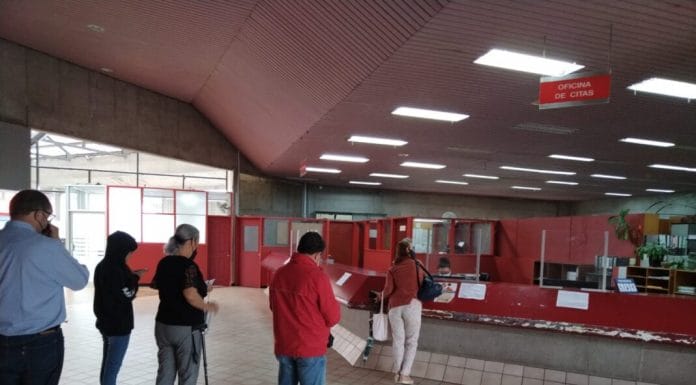 Más ticos acuden por estrés a la consulta médica