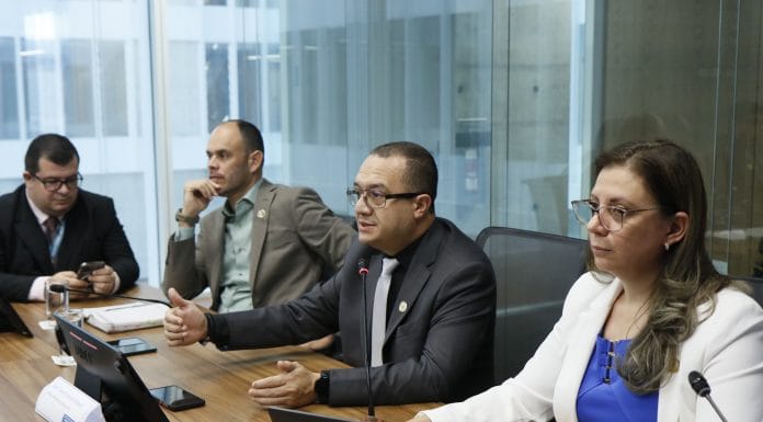 Regla fiscal es principal problema del Ministerio de Justicia y Paz