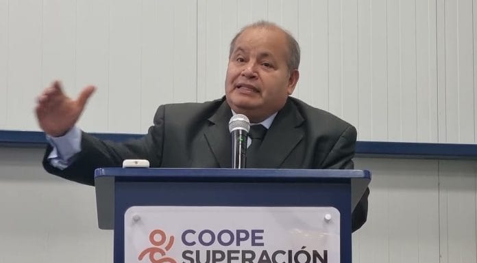 Presidente del Movimiento Cooperativo,Freddy González Rojas recalca aporte de Fecóser en su 10º aniversario