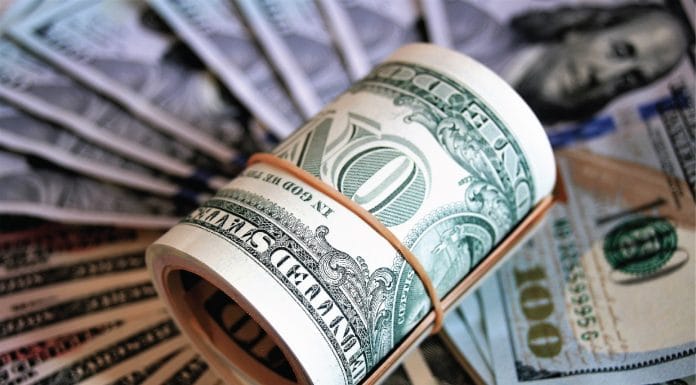 Dólar alcanza su valor más bajo en el Monex desde enero de 2014