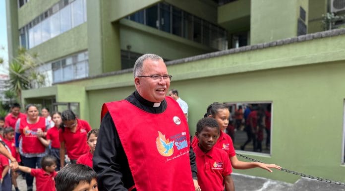 Una fiesta de solidaridad y esperanza