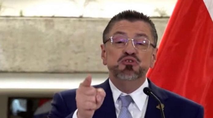 Rodrigo Chaves califica de irrelevante opinión de Servicios Técnicos sobre Ley Jaguar