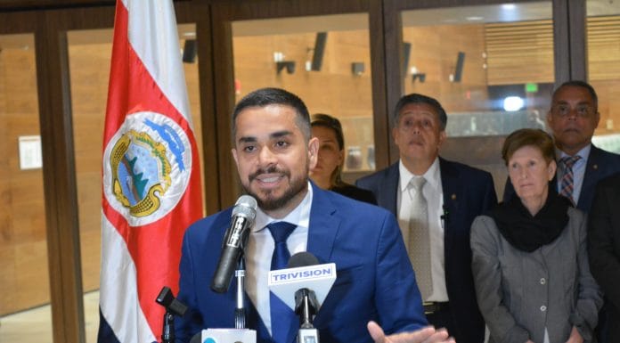INA y diputados impulsan plan de ley para liberar la institución de amarras burocráticas