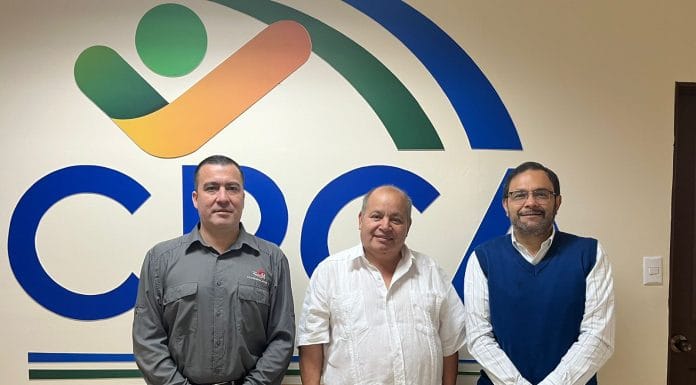 Coopemensajeros recibe aval de garantía por ¢15 millones del FONAGA y con apoyo de CoopeSalud