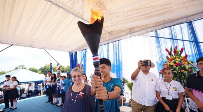 Fuego de la libertad ya recorre Costa Rica