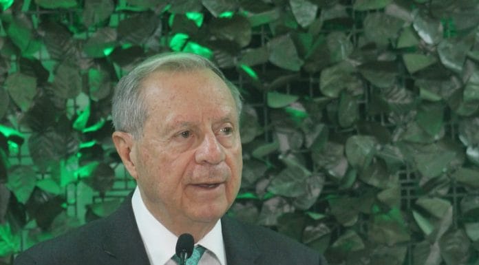 PLN culmina inscripción de precandidaturas con Enrique Castillo