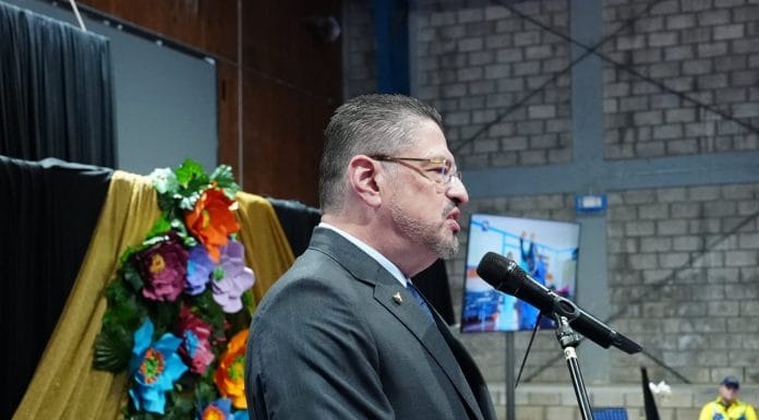 “Hemos logrado enfocar más de la educación en lo que le corresponde, que es la capacitación” dice Chaves en arranque de clases