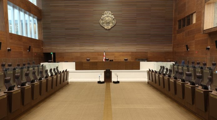 Rodrigo Chaves pide buscar una “persona decente” para presidir la Asamblea Legislativa