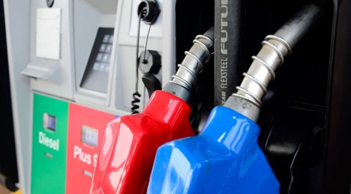 Gasolina y Diesel subirán tras aprobación de ajuste de ARESEP