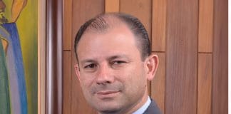 Se cae “Barrenador”: Suspenden a gerente financiero de la CCSS por anomalías en informes financieros