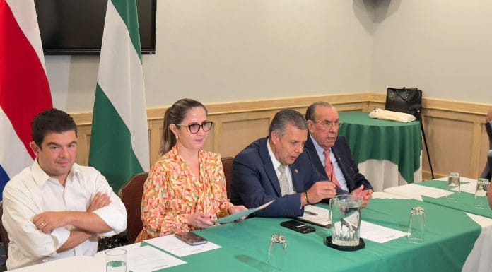 Pese a oposición del gobierno, PLN apoyará reelección de Rodrigo Arias