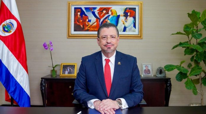 Mientras que encuesta de Opol da 64% de apoyo al gobierno de Rodrigo Chaves extrañamente el CIEP-UCR dice que es 54%