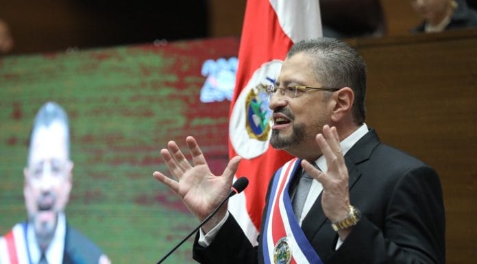 Chaves rinde cuentas y advierte que hay que cambiar “porque Costa Rica llegó a un punto de inflexión”