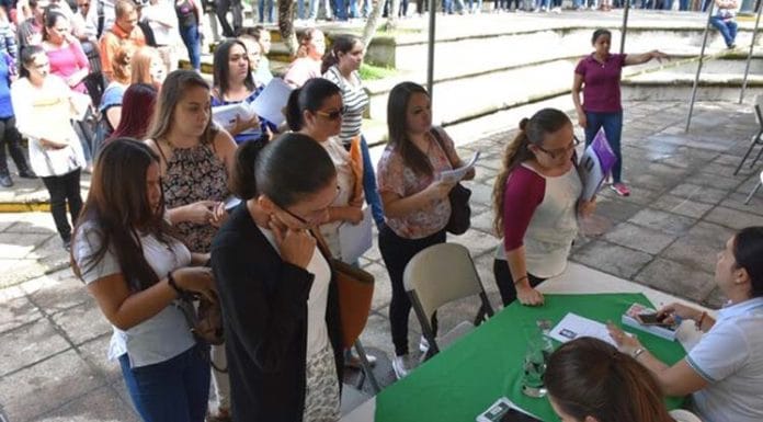 6 mil personas encontraron empleo en el último año