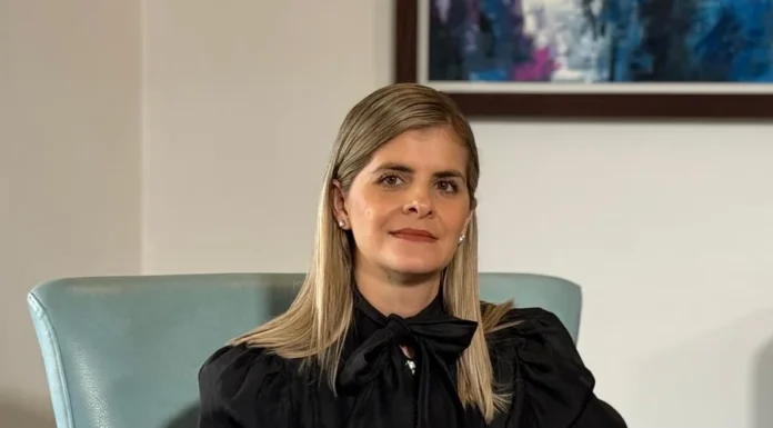 Laura Fernández recibe contundente apoyo según encuesta de Opol