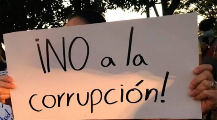 Combate a la corrupción es el principal logro del Gobierno según encuesta de IDESPO