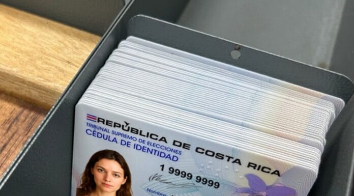 TSE amplia horario para que ticos saquen cédula y no se queden sin votar