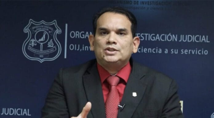 Corte Plena amplia tres meses más suspensión de Randall Zúñiga