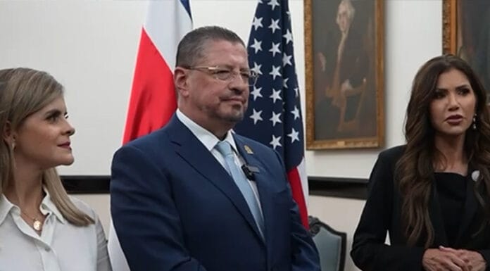Costa Rica y Estados Unidos firman acuerdo de cooperación para flujos migratorios