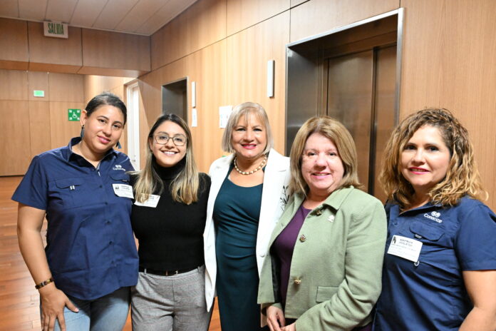 CNMC Comité Nacional de la Mujer Cooperativista Olga Morera Isabel Camareno