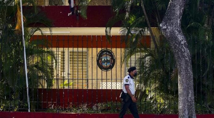 “Costa Rica y el régimen comunista cubano no tienen relaciones diplomáticas”, anuncia Rodrigo Chaves