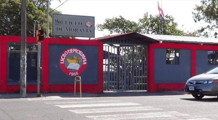 Suspenden lecciones en el Liceo de Moravia por caso de sarampión