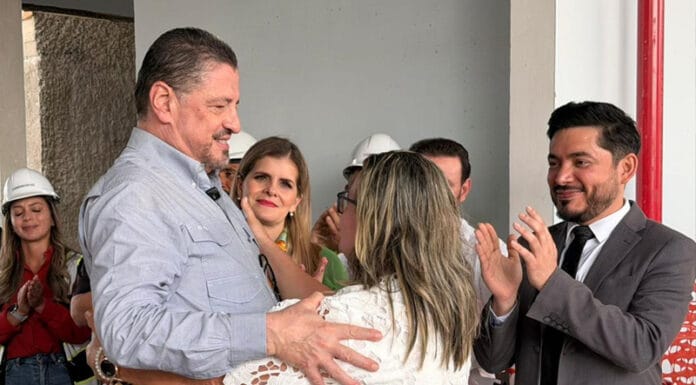 Chaves realiza visita de inspección a escuela en Cartago y recuerda inversión histórica de $500 millones