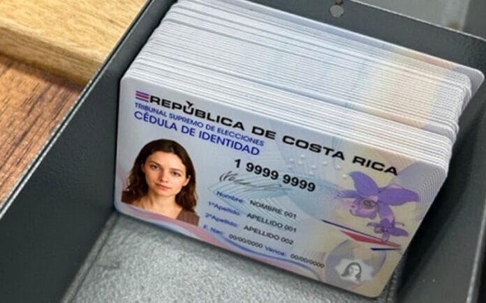 Entrega cédulas