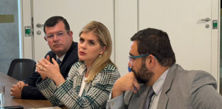 Laura Fernández espera lograr un punto medio sobre Crucitas con el Frente Amplio