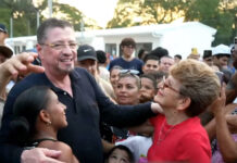 “Me voy en paz porque ustedes eligieron la continuidad” dice Chaves en cierre de gira en Puntarenas