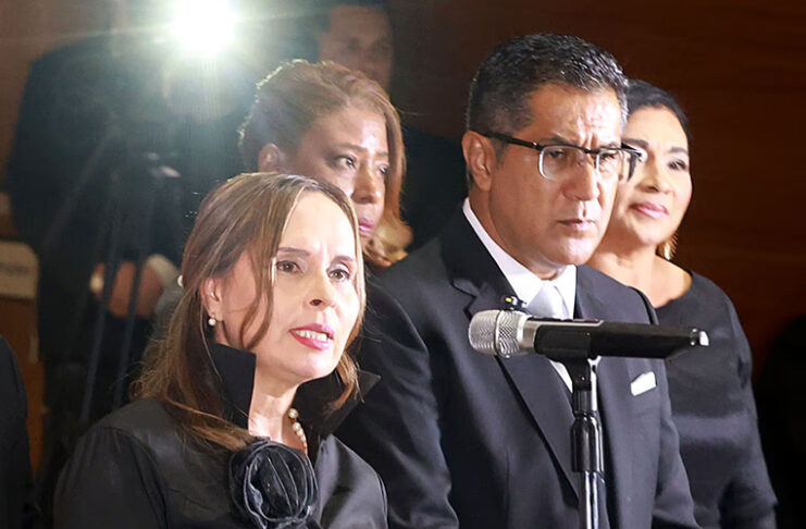 Fracción oficialista celebra resultados de encuesta y aseguran que los compromete