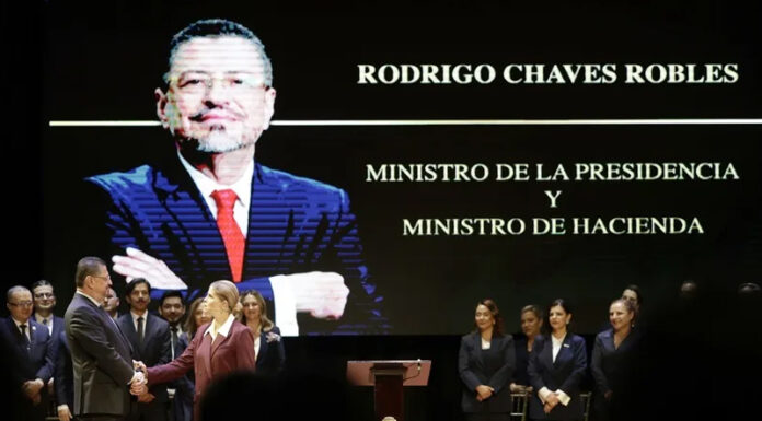 Fracción oficialista celebra nombramientos de Rodrigo Chaves en próximo gobierno