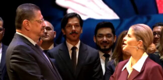 Rodrigo Chaves es anunciado como ministro de la presidencia y de hacienda para el próximo gobierno