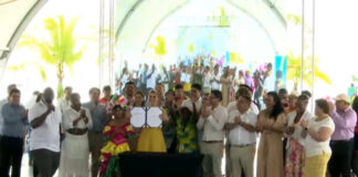 Firman ley para construcción de la Marina en Limón y presidenta designa a Chaves como coordinador